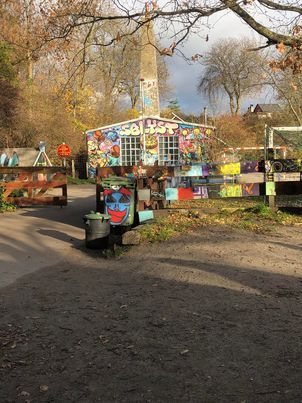 1a besøgte Christiania og Christiansborg