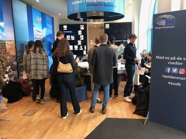 2aSa på tur til Nationalbanken og EU’s Informationskontor