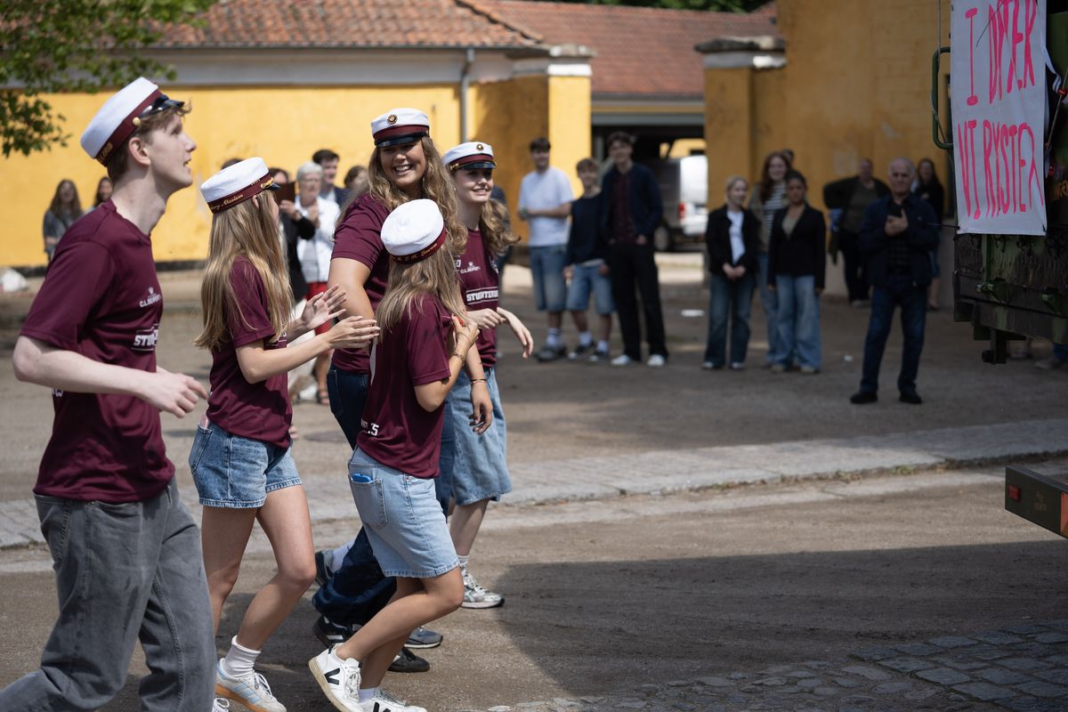 Tillykke og farvel til årets studenter