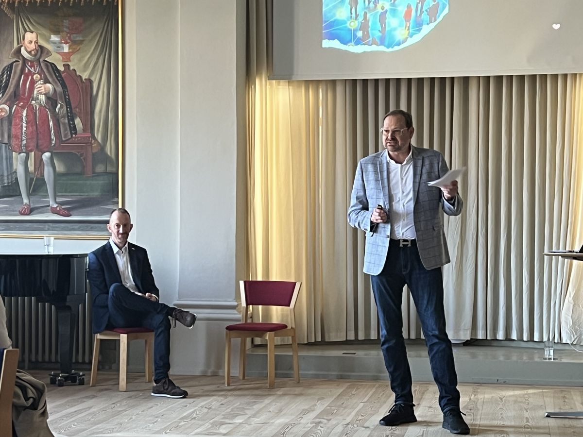 Gæsteforelæsere i EØ (Electa og ARGA survey)