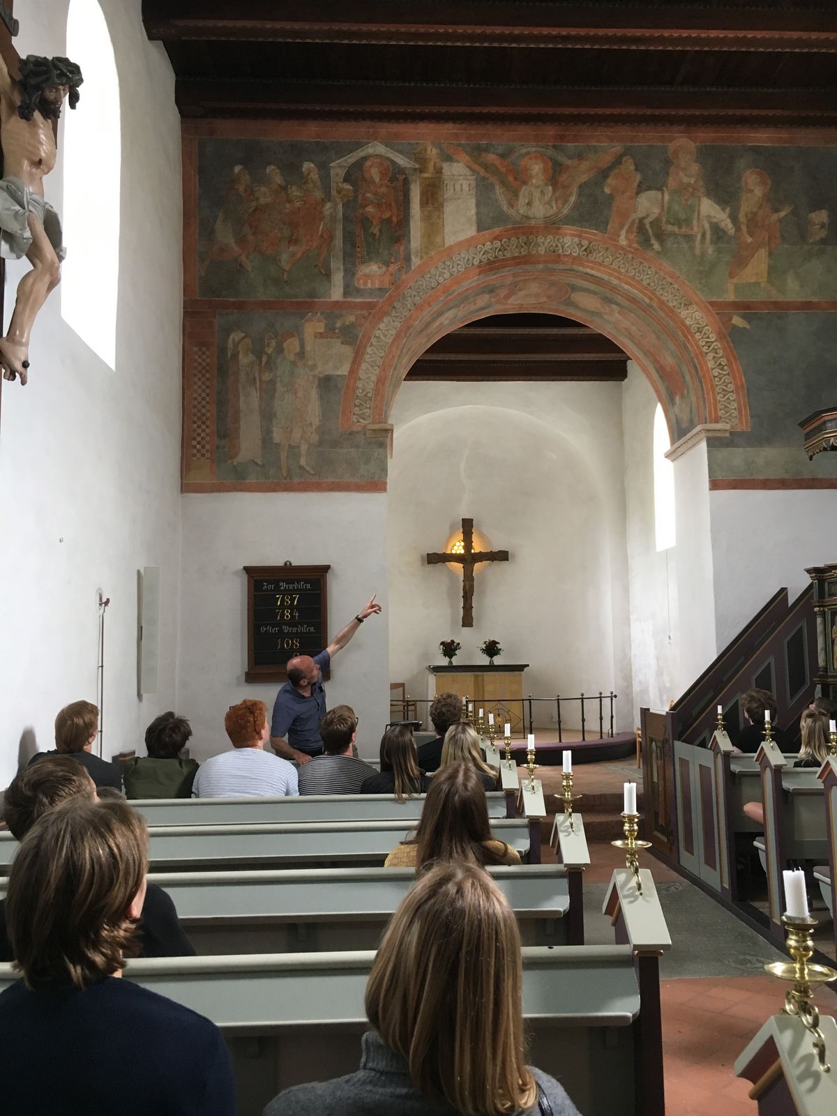 1.g'erne på kirketur