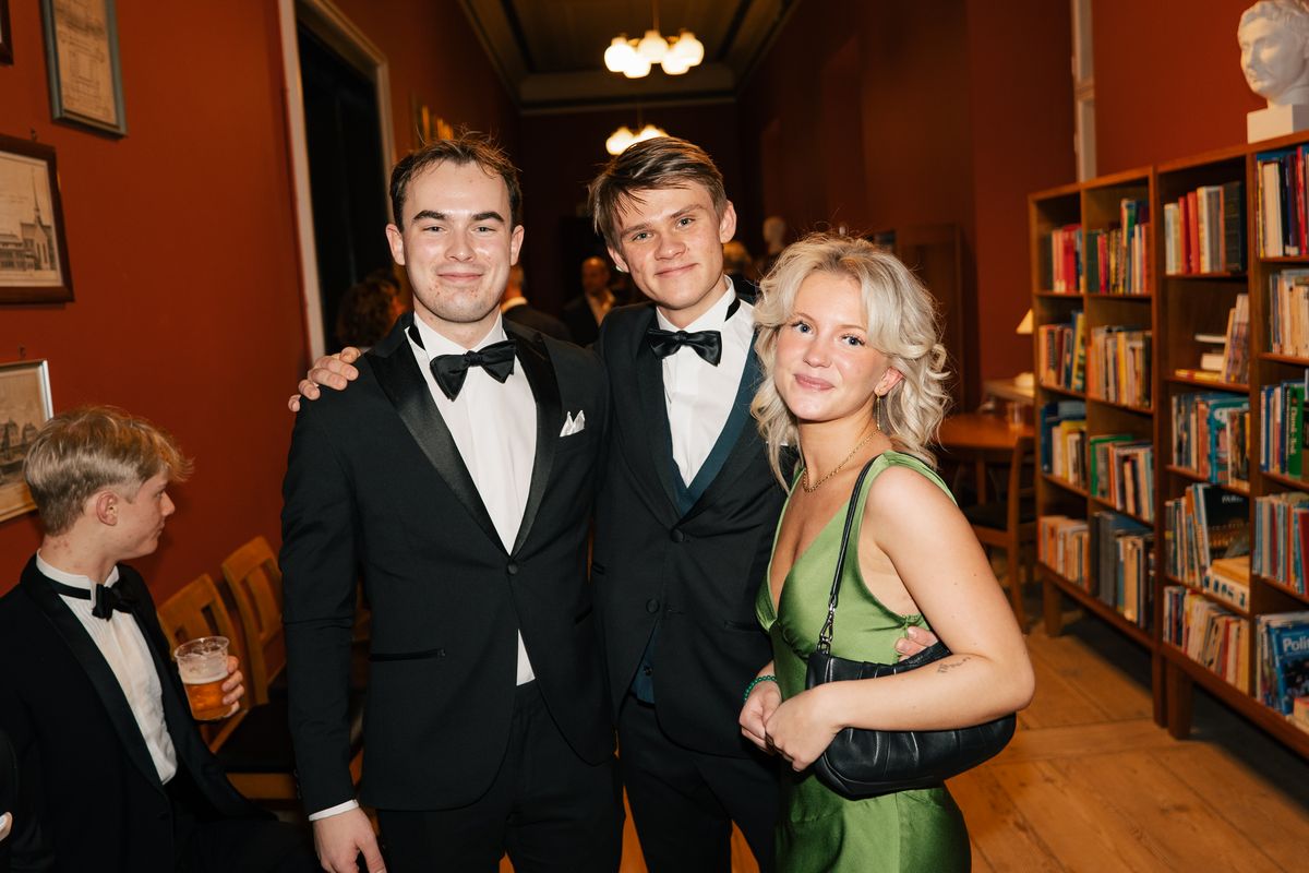 Festlige fotos fra Kongeballet