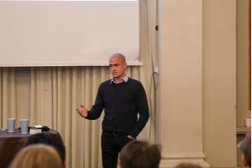 Eø-holdene havde besøg fra presse-fotos.dk