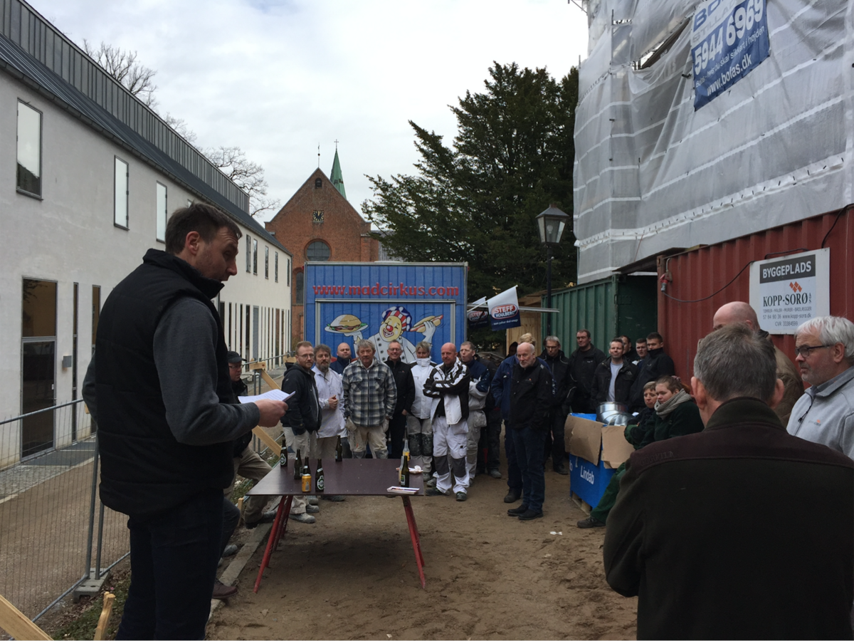 Hurra - vi har holdt rejsegilde