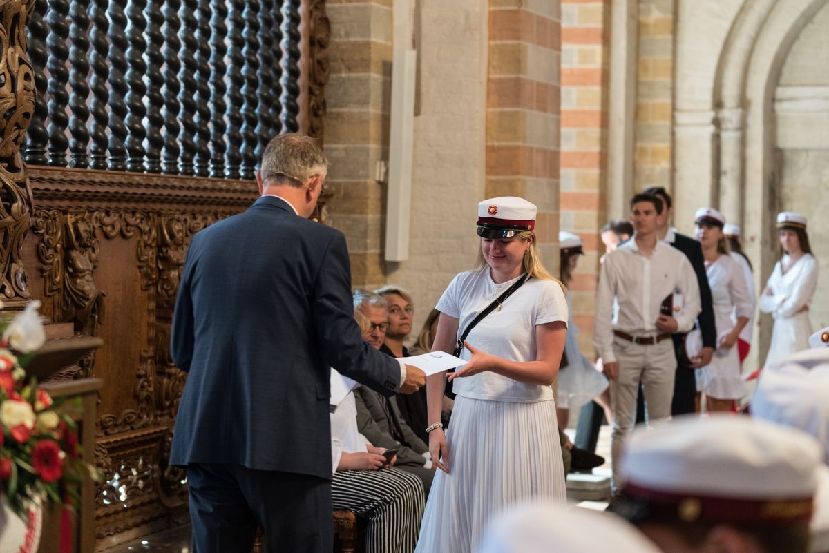 Se alle billederne fra dimissionen