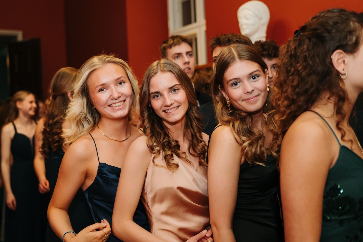 Se billeder fra årets Vandbal