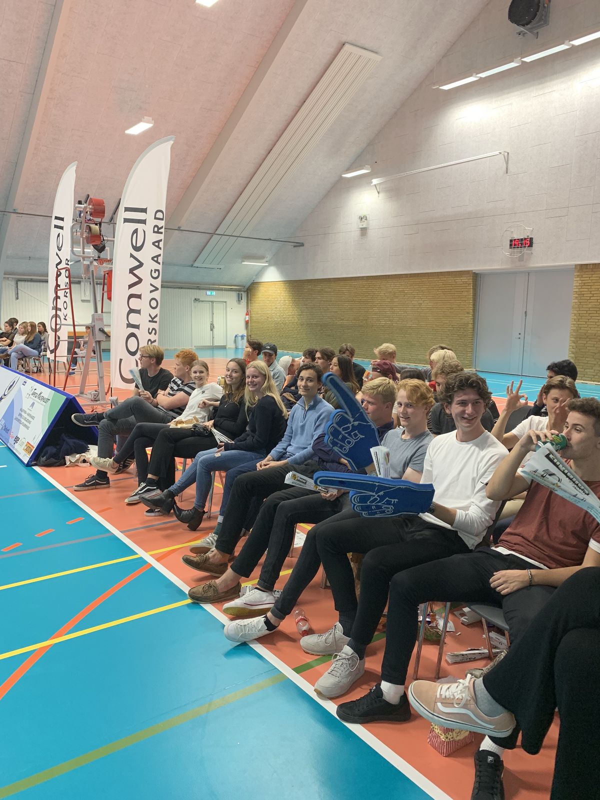 Idræt-B holdene til volleykamp i Korsør