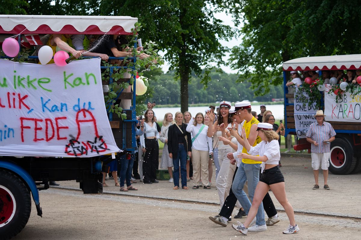 Studenterfejringen er i gang!