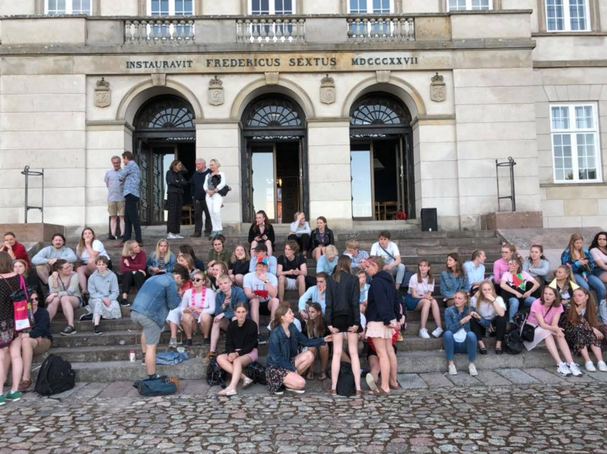 Fest på tværs af årgangene